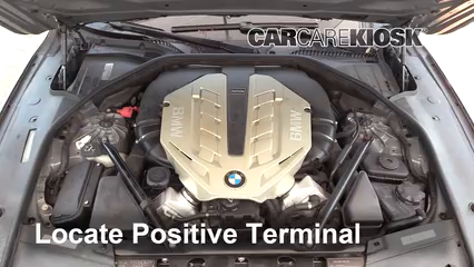 2010 BMW 750Li 4.4L V8 Turbo Battery Jumpstart